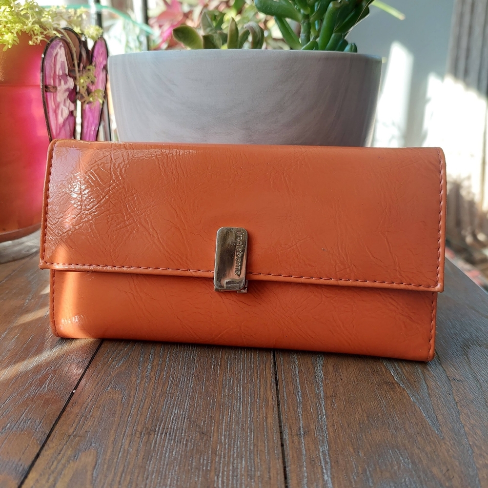 Liz Claiborne Tri-Fold Wallet